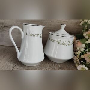 Sheffield Fine China Elegance Creamer Pitcher & Sugar Bowl Set 502 Japan